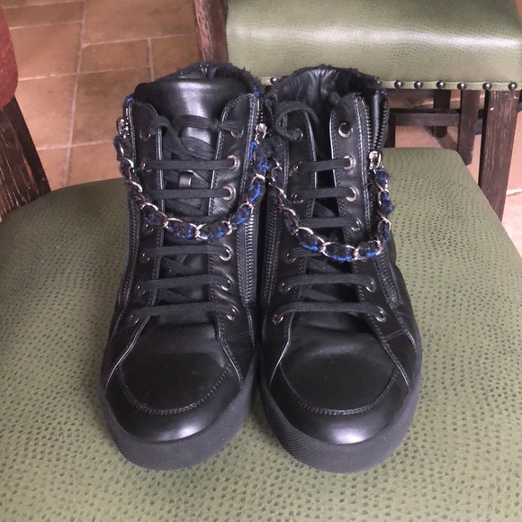 Chanel weekender high top sneakers. - Picture 4 of 8